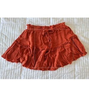 Mini spring skirt.